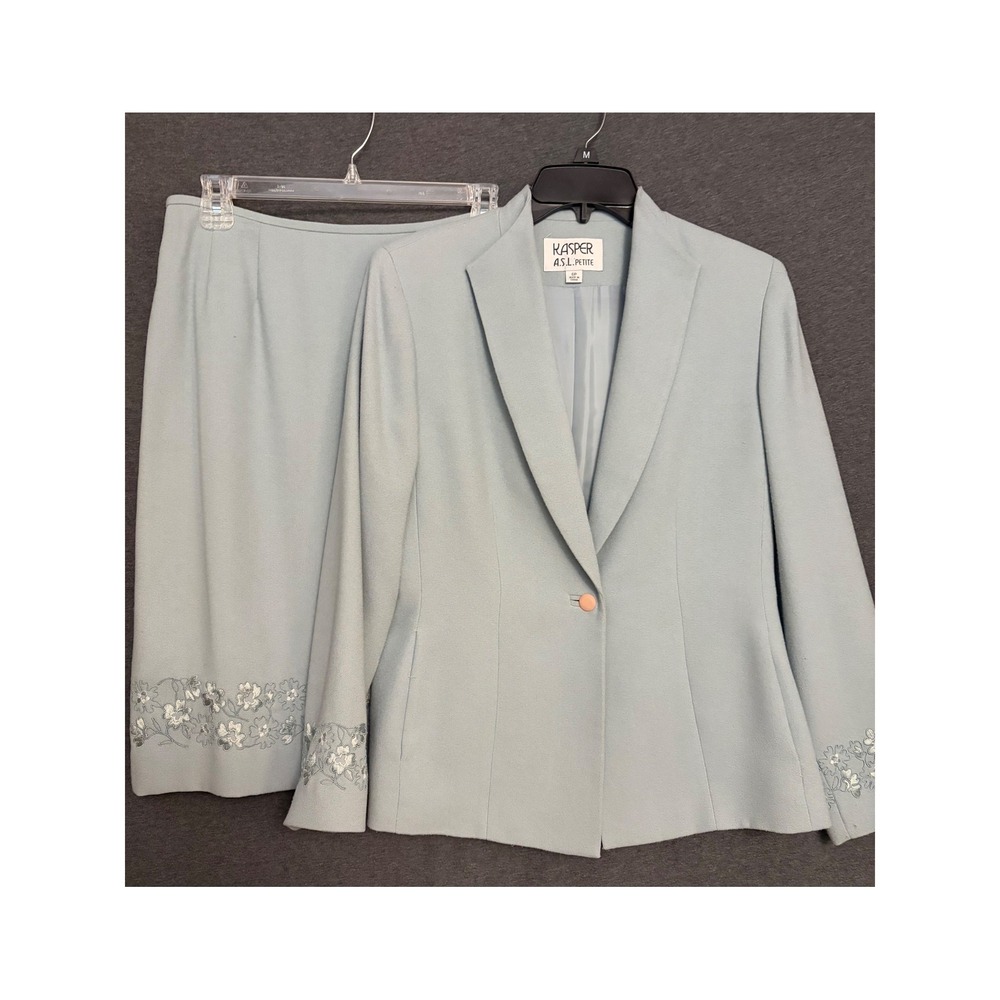 VTG Kasper Petite Blue Skirt Suit Floral Embroidered Blazer Set 6 Classic Office